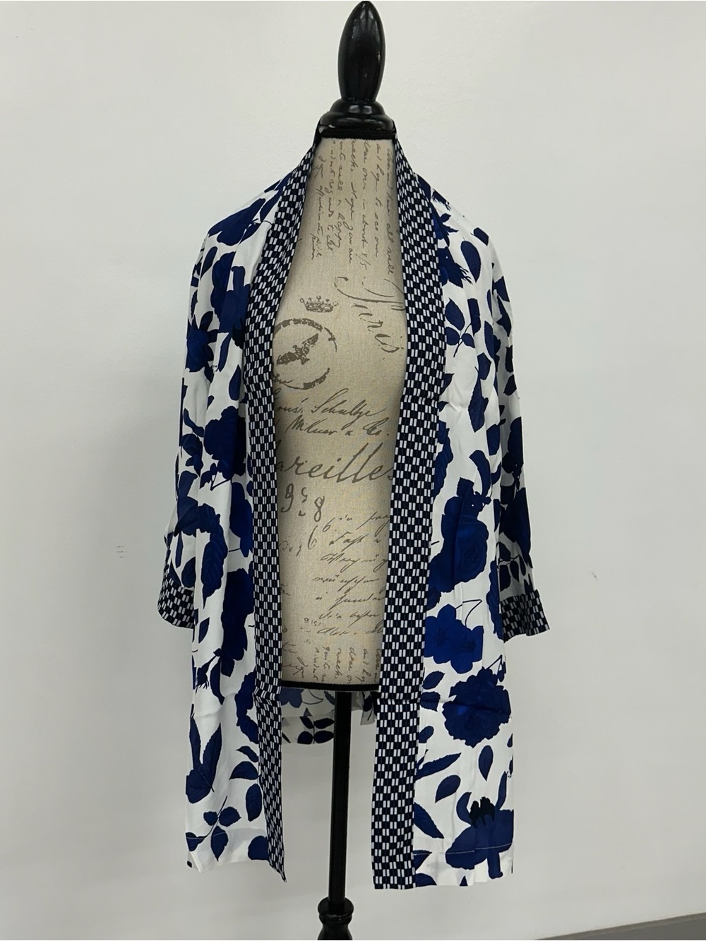 Cabi Botanical floral kimono jacket - Picture 3 of 10